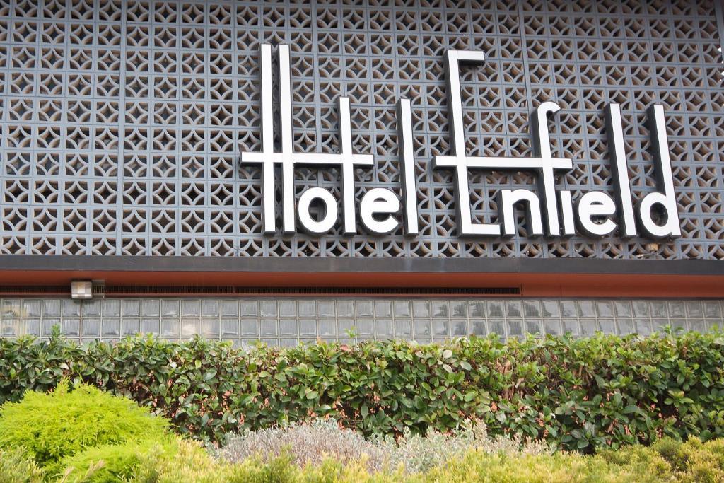 Enfield Hotel Adelajda Zewnętrze zdjęcie