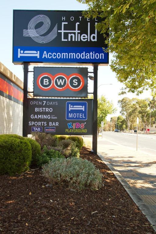 Enfield Hotel Adelajda Zewnętrze zdjęcie