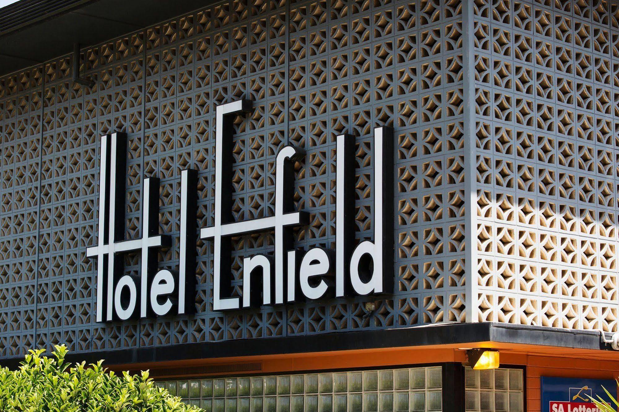 Enfield Hotel Adelajda Zewnętrze zdjęcie